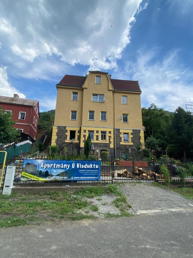 Apartmany U Viaduktu 46 Ústí nad Labem Buitenkant foto